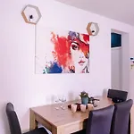 T&d Apartman *