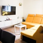 T&d Apartman