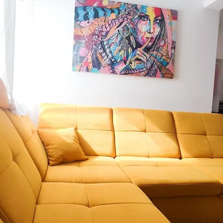 T&d Apartment *